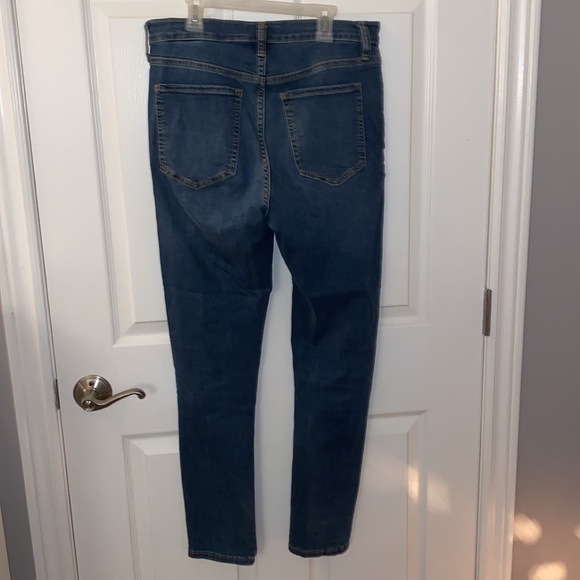 Banana Republic high rise Skinny jeans - Picture 2 of 3